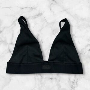 SKIMS plunge Bralette